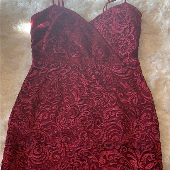 Dresses & Skirts - Cocktail dress